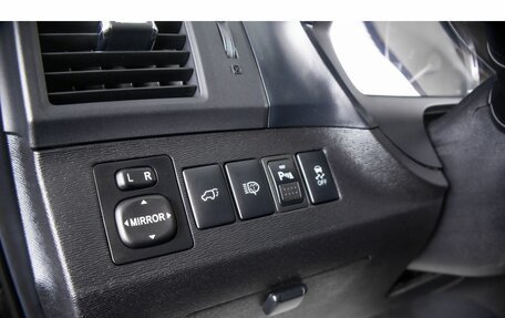 Toyota Venza I, 2013 год, 2 159 000 рублей, 23 фотография