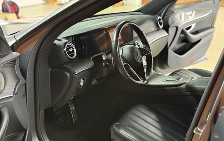 Mercedes-Benz E-Класс, 2022 год, 4 270 000 рублей, 16 фотография