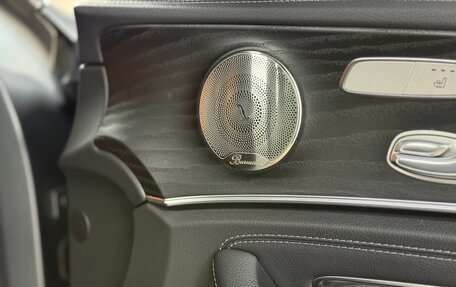 Mercedes-Benz E-Класс, 2022 год, 4 270 000 рублей, 19 фотография