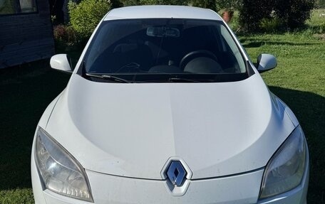 Renault Megane III, 2010 год, 699 000 рублей, 4 фотография