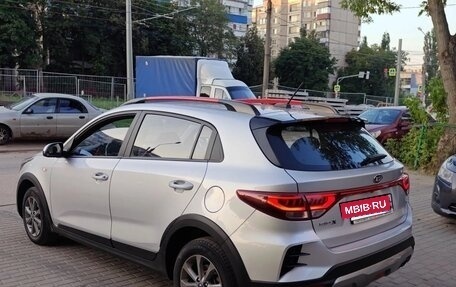 KIA Rio IV, 2021 год, 1 640 000 рублей, 4 фотография