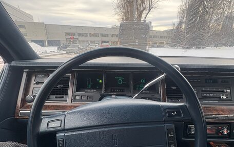 Lincoln Town Car II, 1990 год, 1 200 000 рублей, 18 фотография