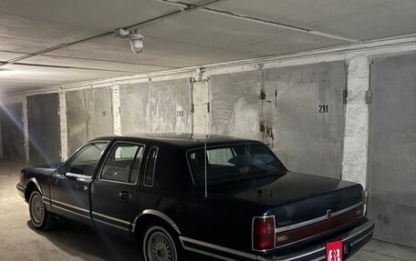 Lincoln Town Car II, 1990 год, 1 200 000 рублей, 5 фотография