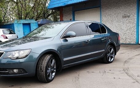 Skoda Superb III рестайлинг, 2014 год, 1 040 000 рублей, 7 фотография