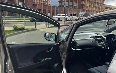 Honda Fit III, 2010 год, 620 000 рублей, 8 фотография