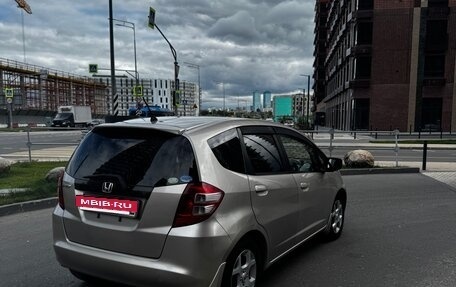 Honda Fit III, 2010 год, 620 000 рублей, 12 фотография