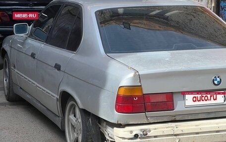 BMW 5 серия, 1990 год, 99 999 рублей, 3 фотография