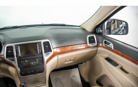 Jeep Grand Cherokee, 2012 год, 1 599 000 рублей, 14 фотография