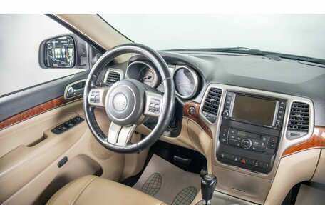 Jeep Grand Cherokee, 2012 год, 1 599 000 рублей, 12 фотография