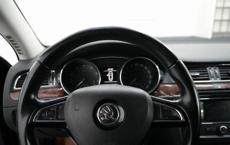Skoda Superb III рестайлинг, 2014 год, 950 000 рублей, 16 фотография