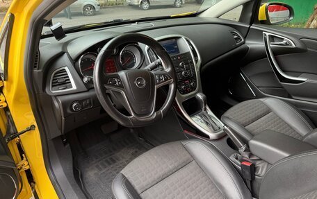 Opel Astra J, 2013 год, 690 000 рублей, 5 фотография