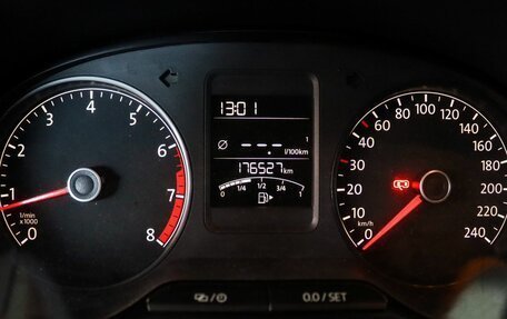 Volkswagen Polo VI (EU Market), 2018 год, 1 100 000 рублей, 19 фотография