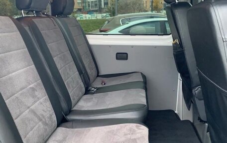 Volkswagen Transporter T5 рестайлинг, 2014 год, 1 900 000 рублей, 7 фотография