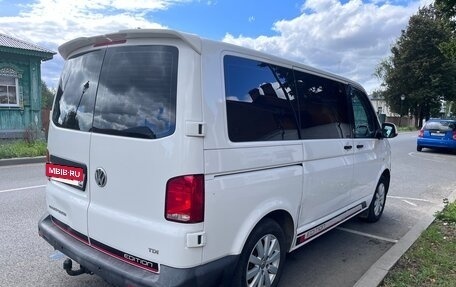 Volkswagen Transporter T5 рестайлинг, 2014 год, 1 900 000 рублей, 3 фотография