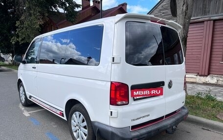 Volkswagen Transporter T5 рестайлинг, 2014 год, 1 900 000 рублей, 2 фотография