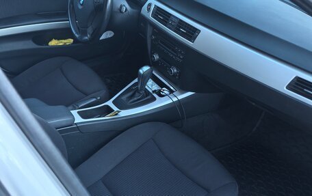 BMW 3 серия, 2010 год, 1 200 000 рублей, 9 фотография
