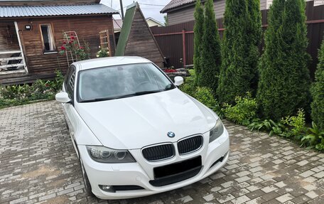BMW 3 серия, 2010 год, 1 200 000 рублей, 15 фотография