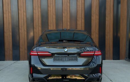 BMW 5 серия, 2025 год, 8 300 000 рублей, 5 фотография