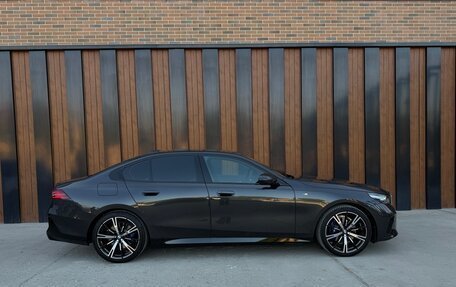 BMW 5 серия, 2025 год, 8 300 000 рублей, 8 фотография
