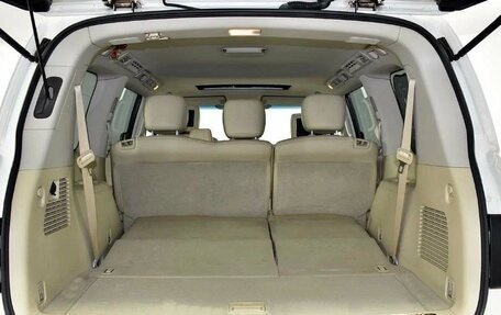 Nissan Patrol, 2010 год, 1 850 000 рублей, 4 фотография