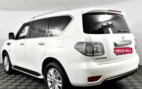 Nissan Patrol, 2010 год, 1 850 000 рублей, 10 фотография