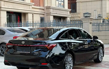 Toyota Avalon, 2025 год, 3 950 000 рублей, 2 фотография