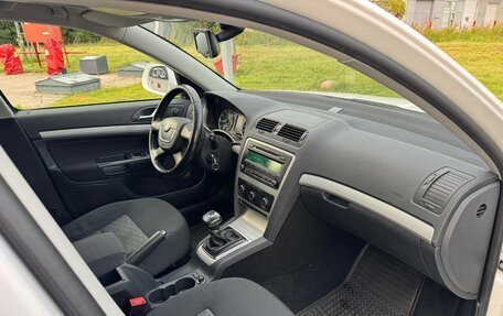 Skoda Octavia, 2012 год, 985 000 рублей, 9 фотография