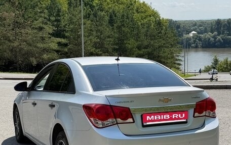 Chevrolet Cruze II, 2011 год, 560 000 рублей, 5 фотография