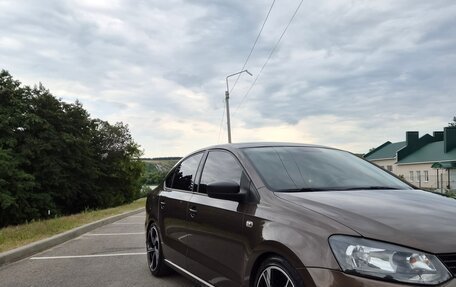 Volkswagen Polo VI (EU Market), 2014 год, 933 333 рублей, 1 фотография