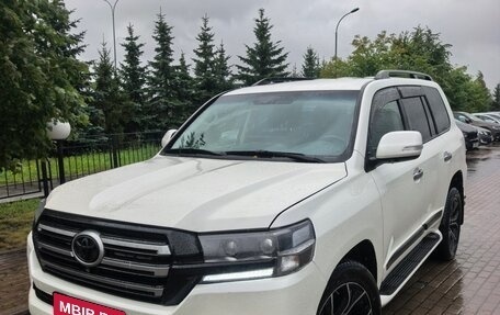 Toyota Land Cruiser 200, 2014 год, 4 500 000 рублей, 1 фотография