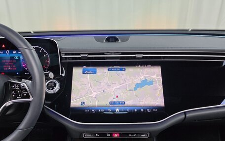 Mercedes-Benz E-Класс, 2024 год, 8 350 000 рублей, 10 фотография