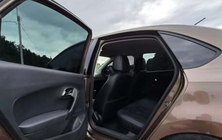 Volkswagen Polo VI (EU Market), 2014 год, 933 333 рублей, 13 фотография