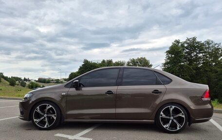 Volkswagen Polo VI (EU Market), 2014 год, 933 333 рублей, 9 фотография