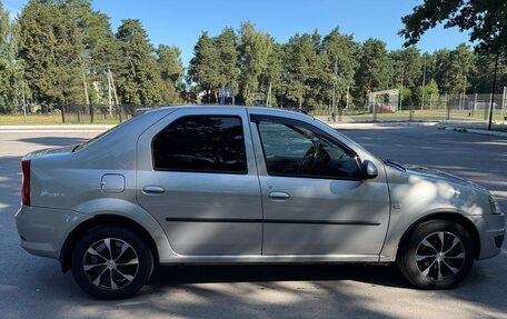 Renault Logan I, 2013 год, 490 000 рублей, 2 фотография