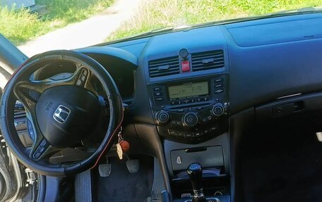 Honda Accord VII рестайлинг, 2007 год, 900 000 рублей, 6 фотография