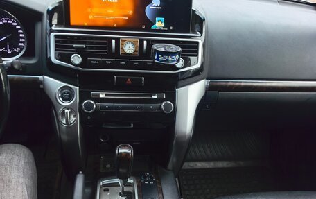 Toyota Land Cruiser 200, 2014 год, 4 500 000 рублей, 17 фотография
