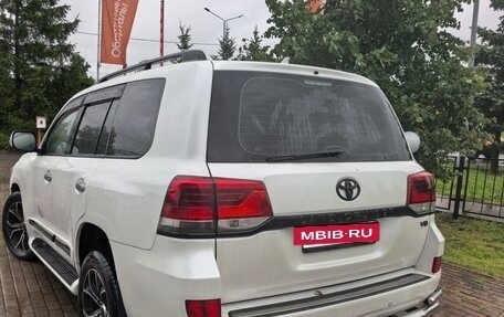 Toyota Land Cruiser 200, 2014 год, 4 500 000 рублей, 6 фотография