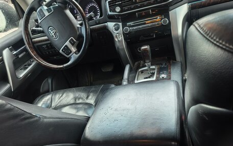 Toyota Land Cruiser 200, 2014 год, 4 500 000 рублей, 21 фотография