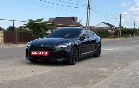 KIA Stinger I, 2020 год, 3 300 000 рублей, 2 фотография