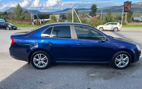 Volkswagen Jetta VI, 2007 год, 570 000 рублей, 7 фотография