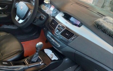 Renault Laguna III рестайлинг, 2008 год, 450 000 рублей, 5 фотография