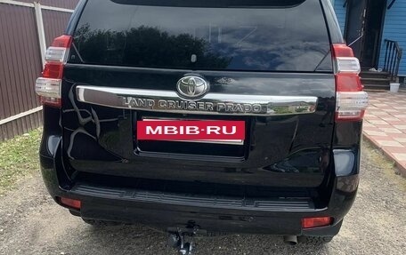 Toyota Land Cruiser Prado 150 рестайлинг 2, 2016 год, 3 700 000 рублей, 2 фотография