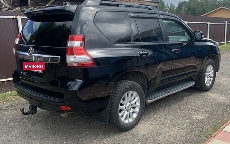 Toyota Land Cruiser Prado 150 рестайлинг 2, 2016 год, 3 700 000 рублей, 3 фотография