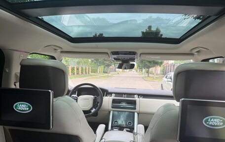 Land Rover Range Rover IV рестайлинг, 2018 год, 4 690 000 рублей, 16 фотография