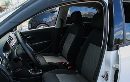 Volkswagen Polo VI (EU Market), 2015 год, 790 000 рублей, 7 фотография