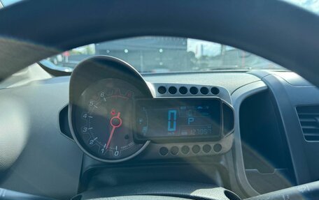 Chevrolet Aveo III, 2014 год, 899 000 рублей, 11 фотография