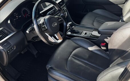 KIA Optima IV, 2019 год, 2 500 000 рублей, 10 фотография