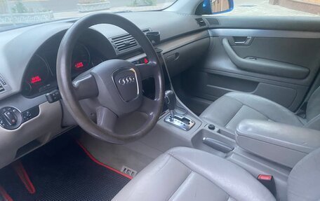 Audi A4, 2006 год, 600 000 рублей, 24 фотография