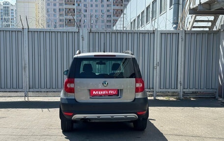 Skoda Yeti I рестайлинг, 2011 год, 845 000 рублей, 4 фотография
