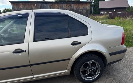 Volkswagen Bora, 2004 год, 350 000 рублей, 10 фотография